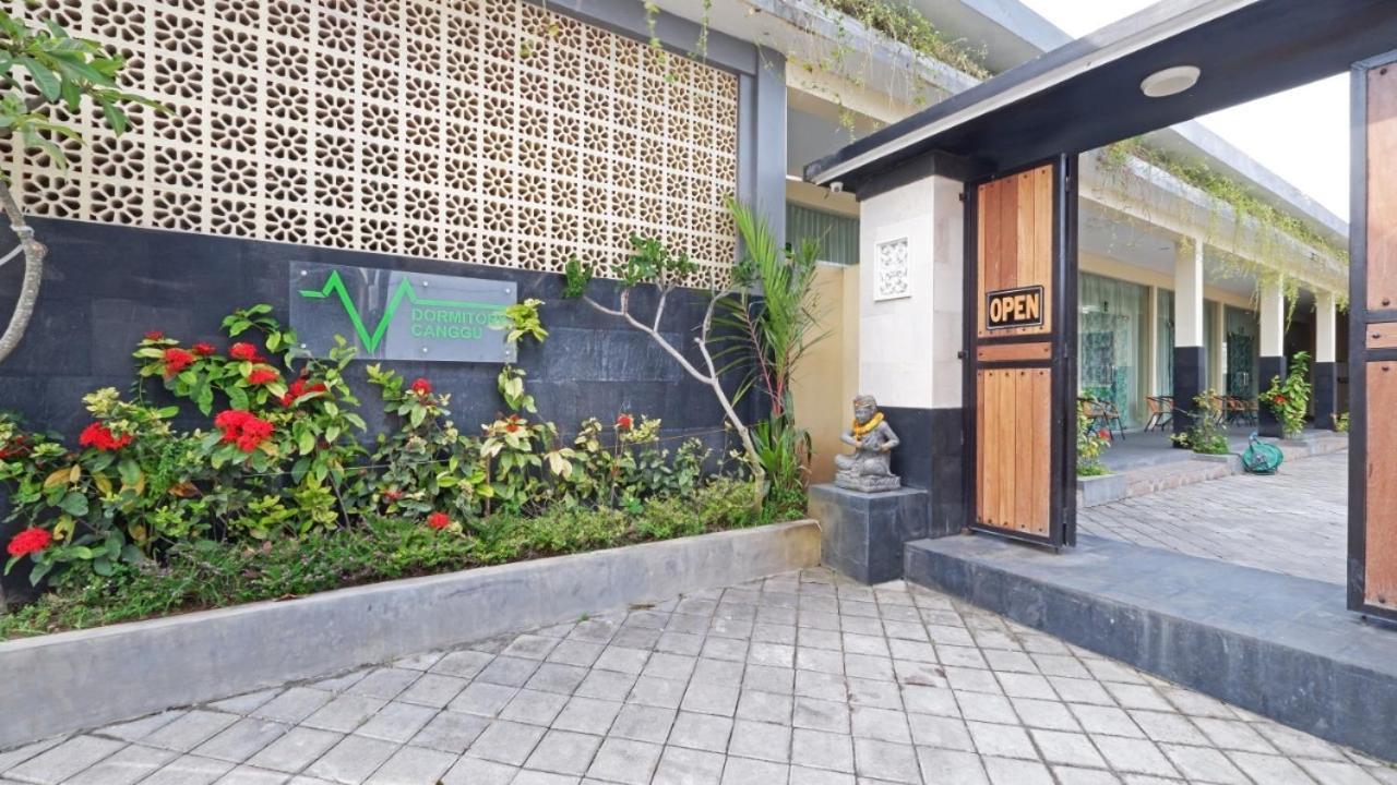 V Canggu Dormitory 外观 照片