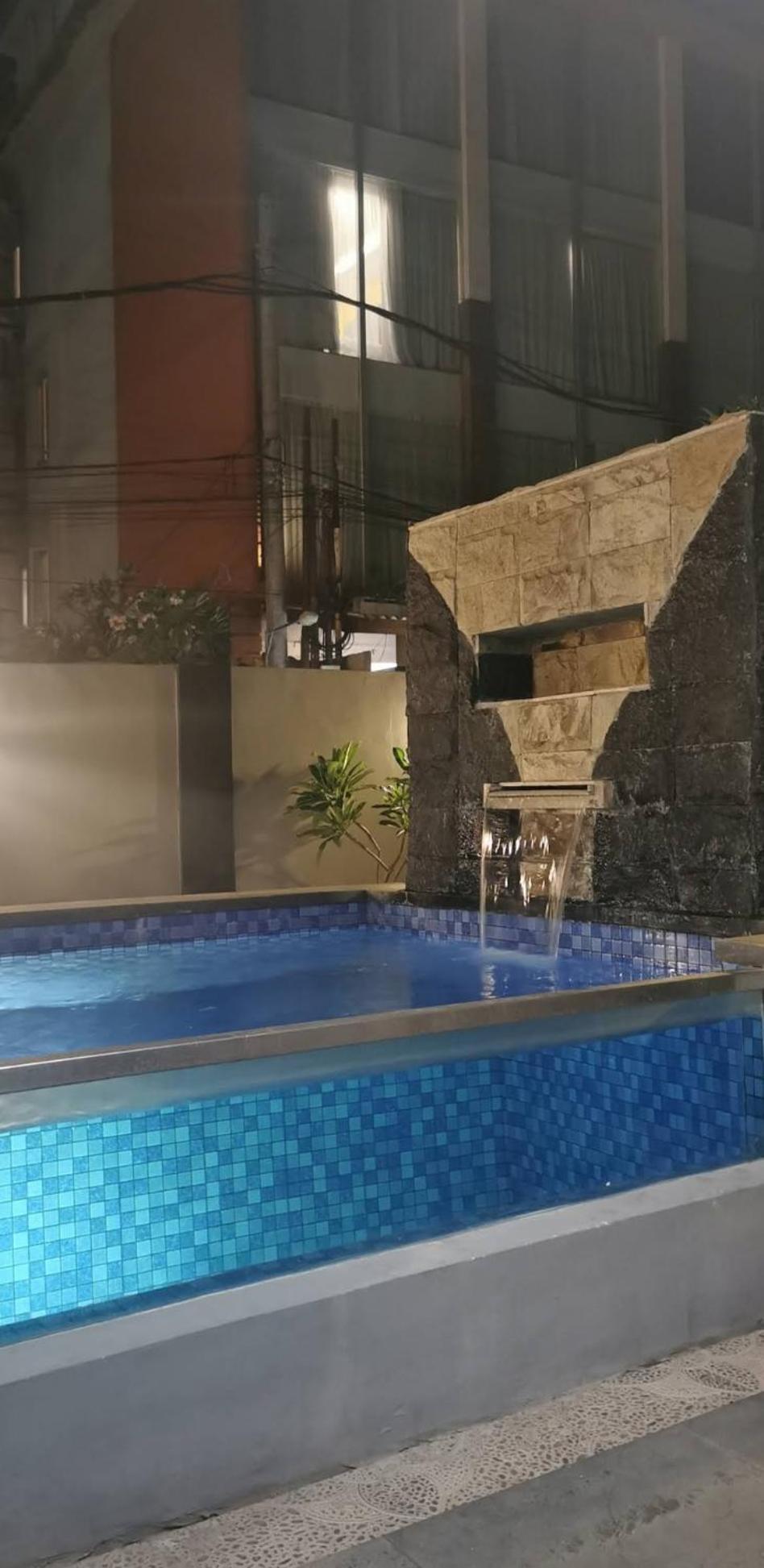 V Canggu Dormitory 外观 照片